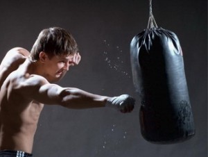 Методы и особенности выбора боксерских мешков